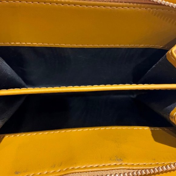 FURLA Yellow Leather Wallet Bifold Ladies - Picture 5 of 9